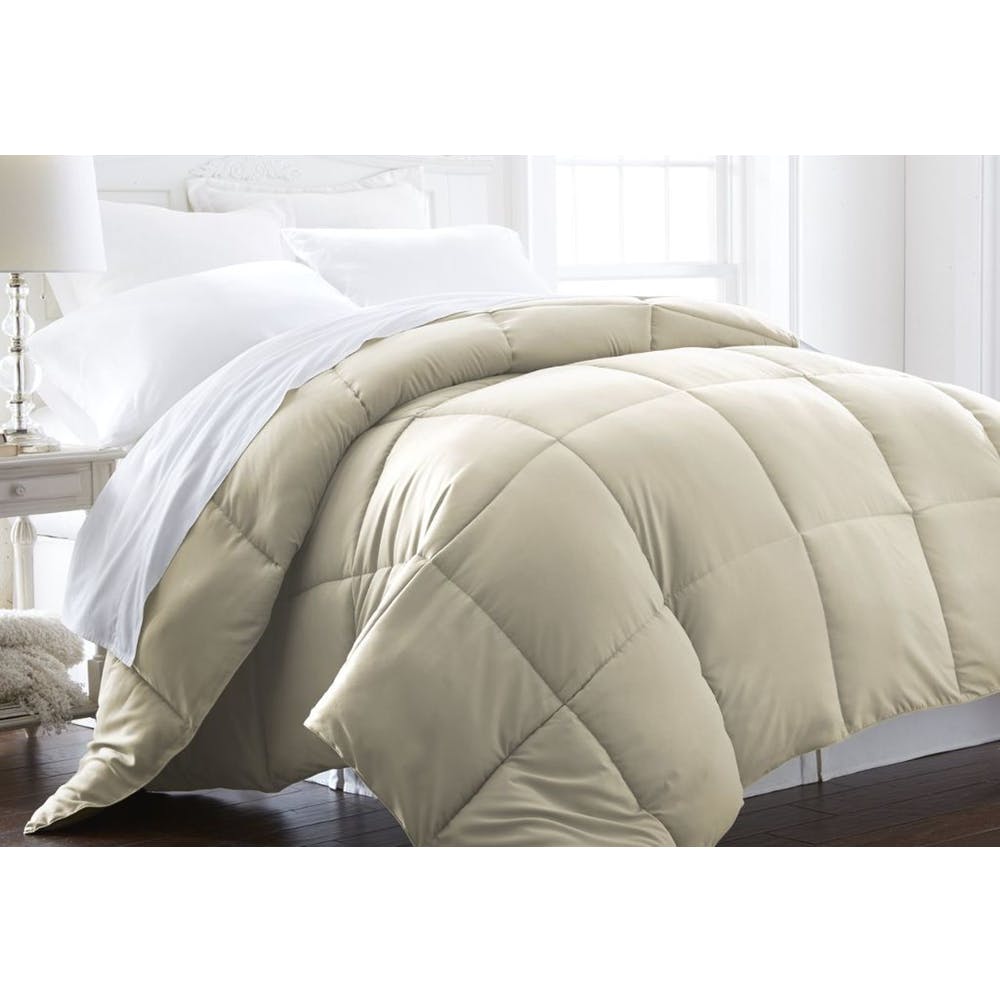 Down Alternative Comforter Sets - Ivory King 2 Shams 2