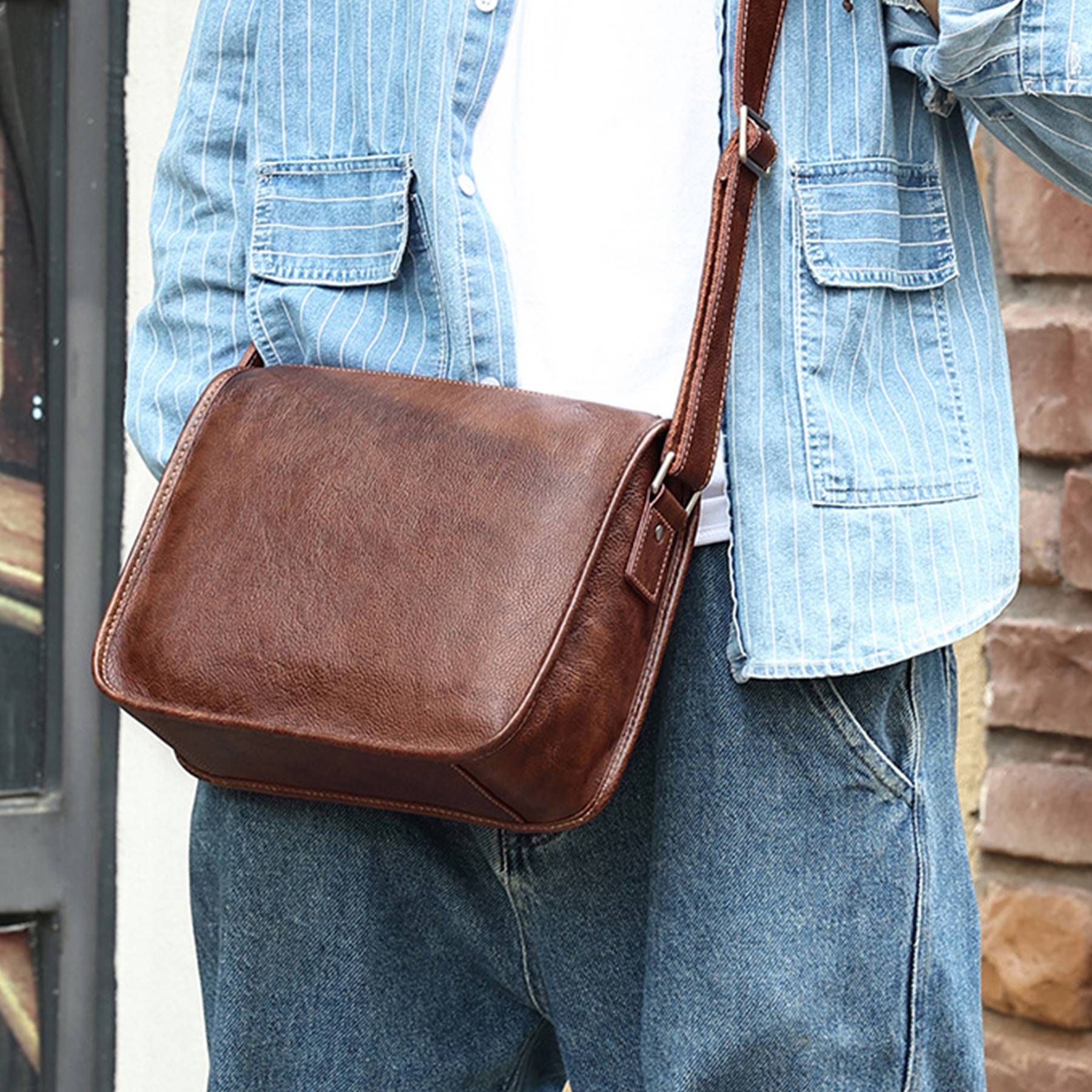 Premium Leather Messenger Tote Bag for Men 3