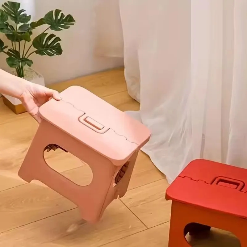 Slip - Resistant Foldable Lightweight Step Stool 1