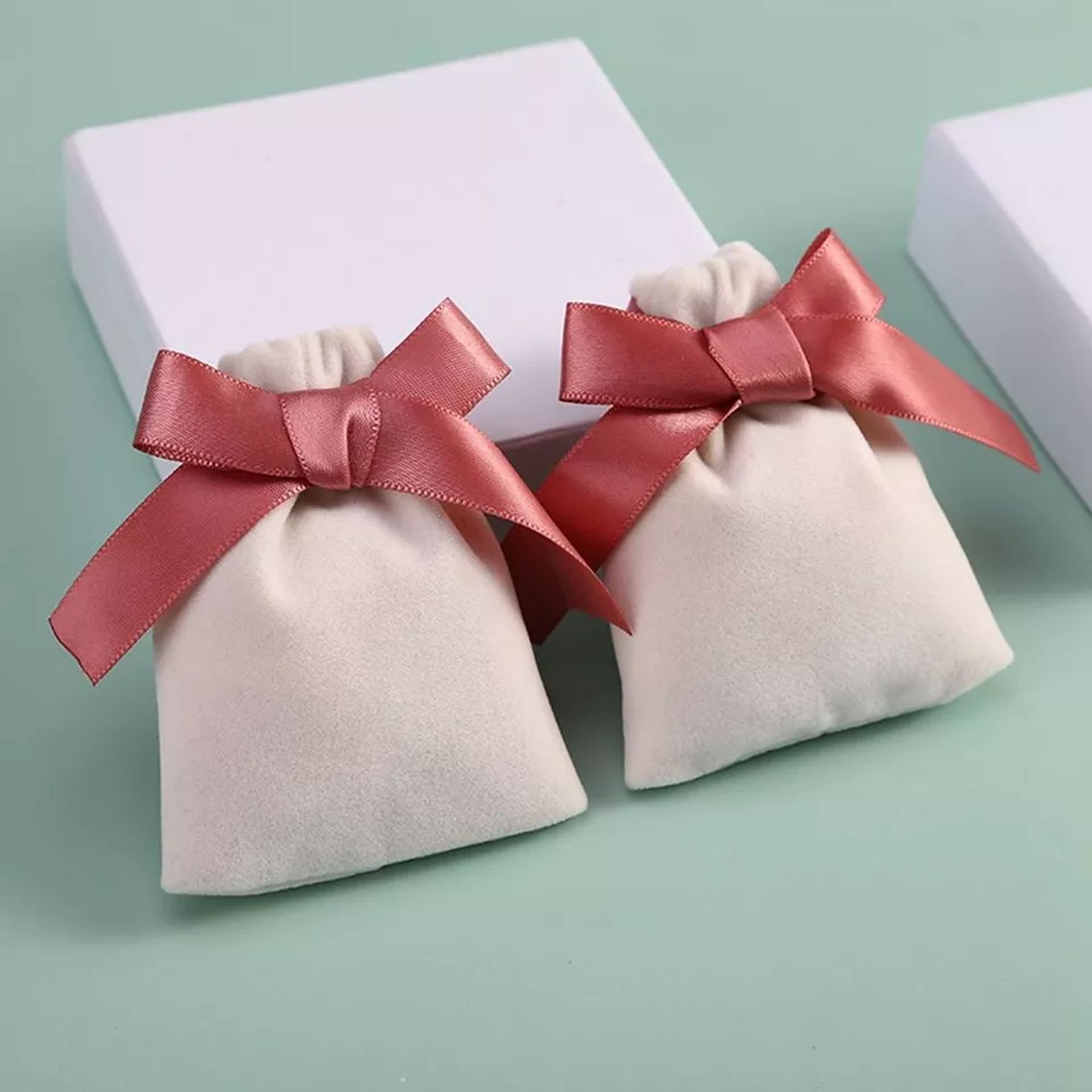 Small Plush Jewelry Bags With Drawstring 6