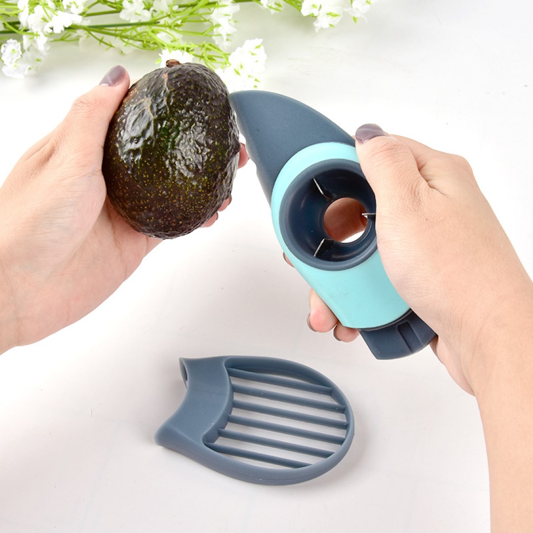3 in 1 Avocado Slicer 1