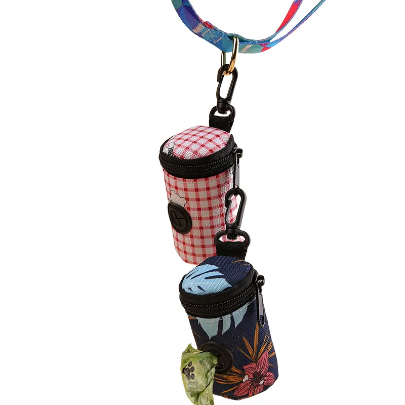 Dog Poop Bag Holder for Leash Doggie 4