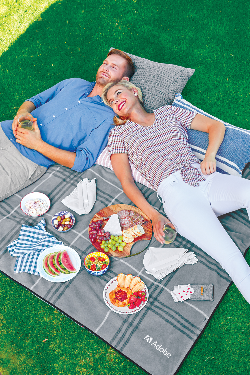 TUSCANY BACKPACK PICNIC BLANKET™