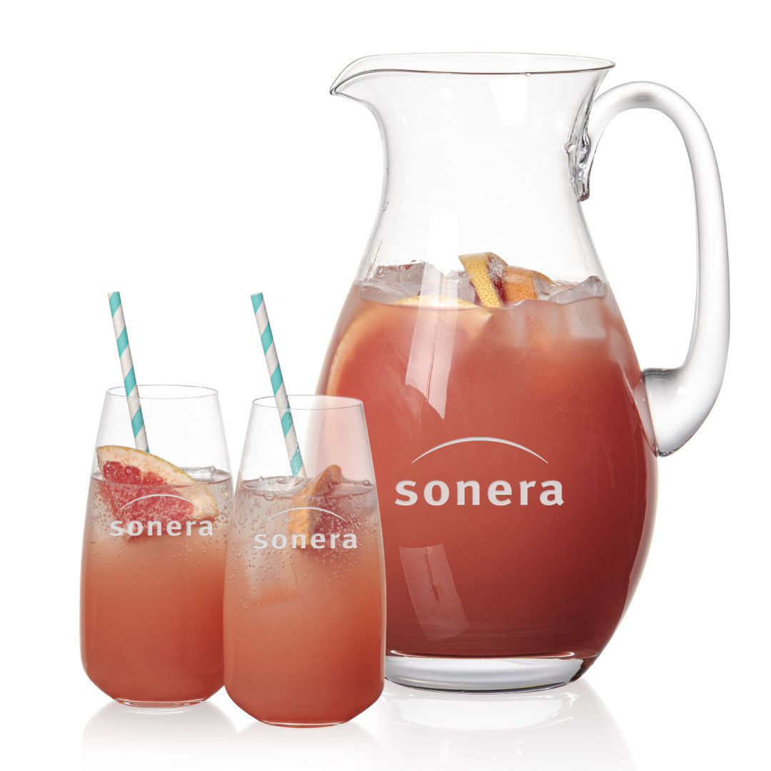 St Tropez Pitcher & Hogarth Beverage