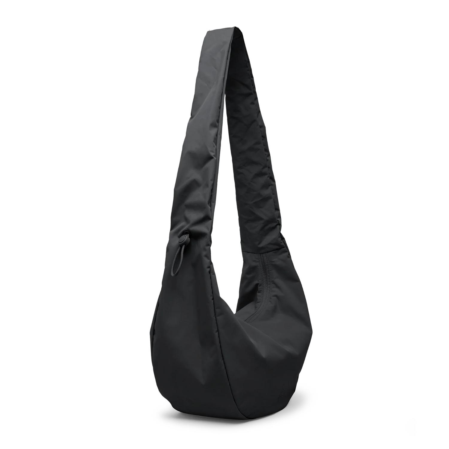 GOT BAG® Moon Bag Ruffle – GOTS Certified Ocean Plastic Crossbody Bag 3