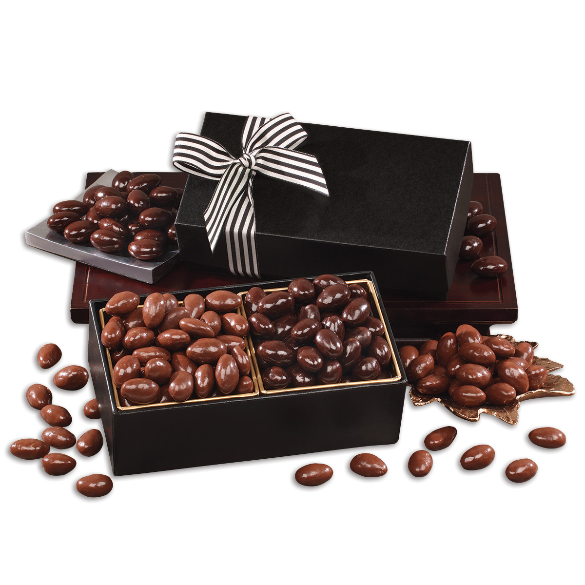 Chocolate Splendor with Milk & Dark Chocolate Almonds 3
