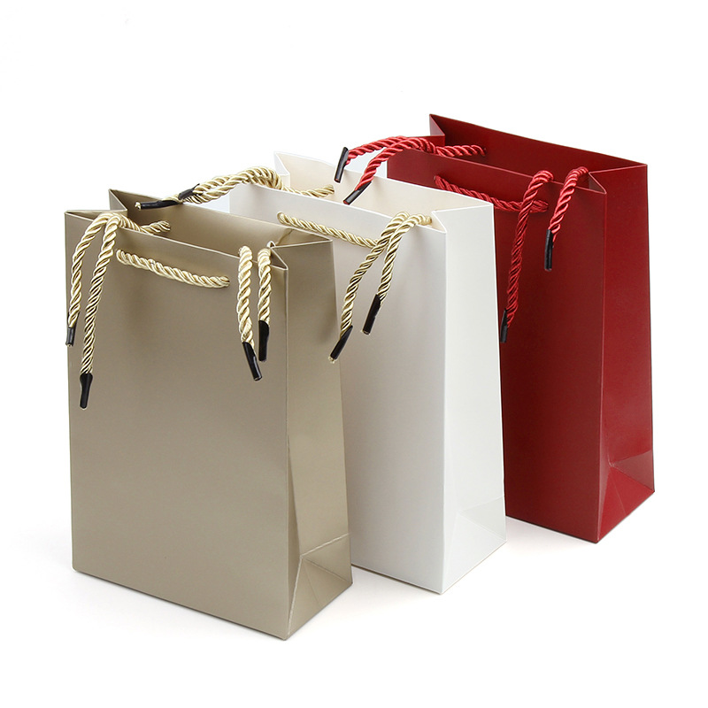 Small Jewelry Environmental Fashion Paper Bag 2