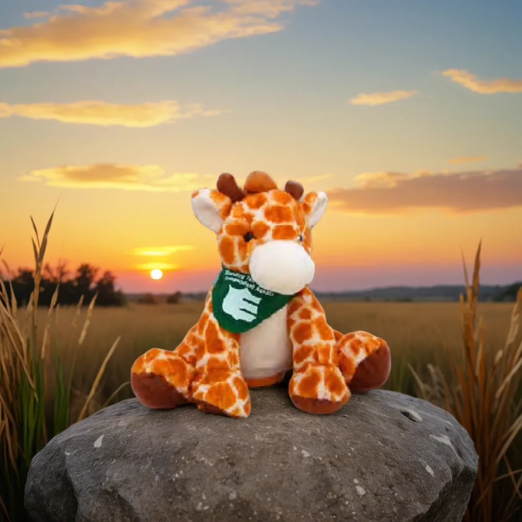 8" Giraffe Coin Bank 7