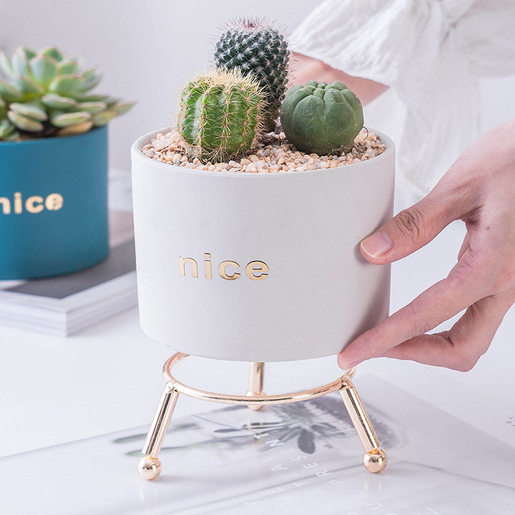 Mid Century Plant Pot With Iron Stand Ceramic Planters 8