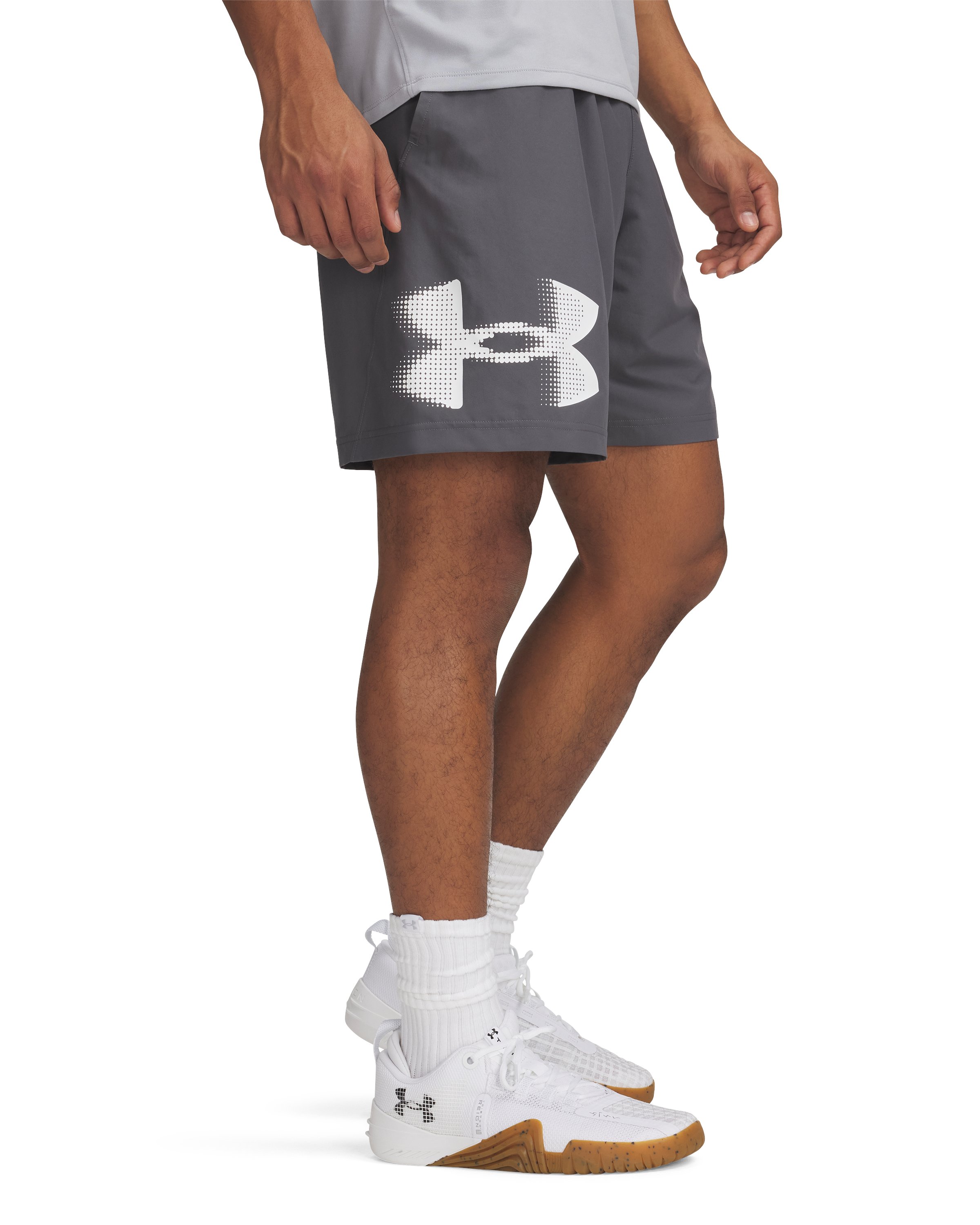 UA Tech Woven Graphic Men's 8.25 Shorts 4