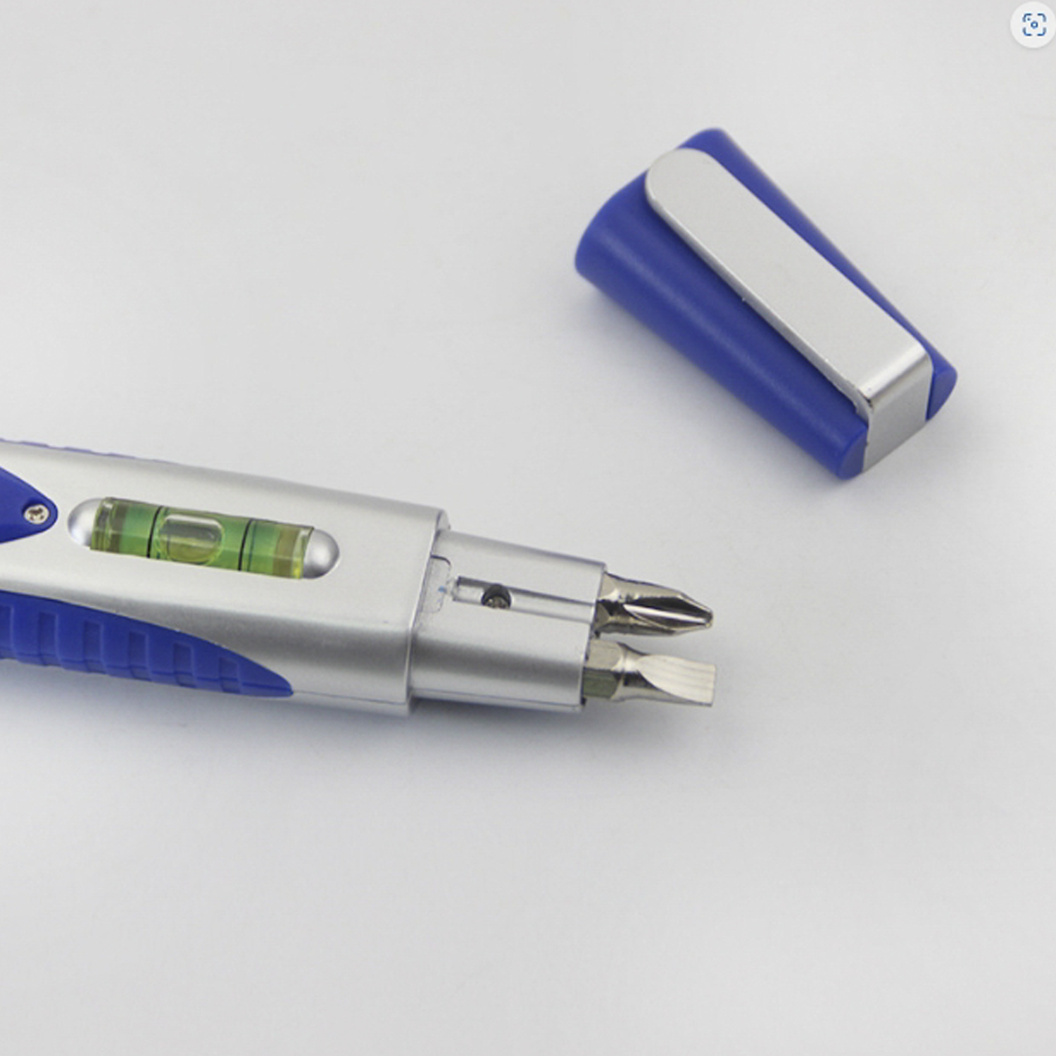 Multi-Purpose Tool/Flashlight 6
