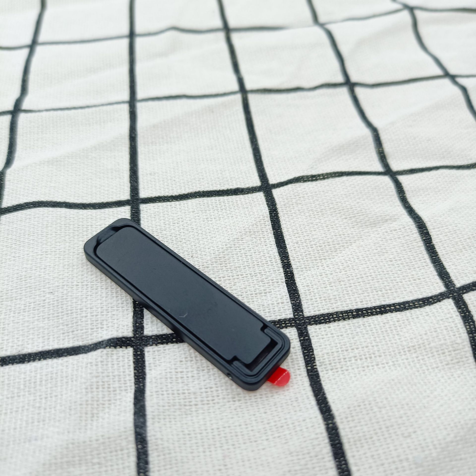Foldable Mini Phone Holder 2