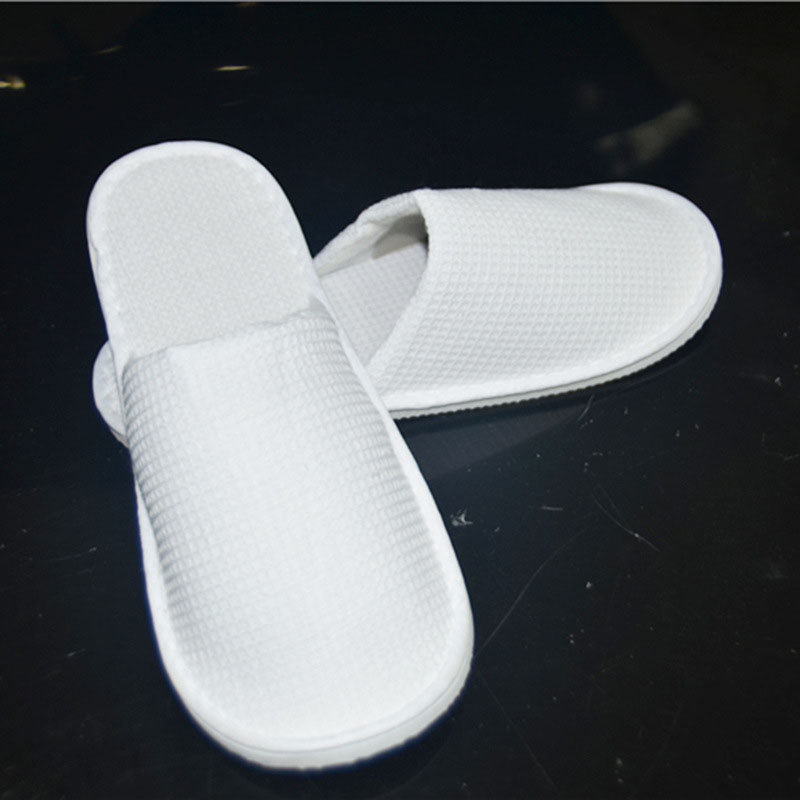 Disposable slippers 3
