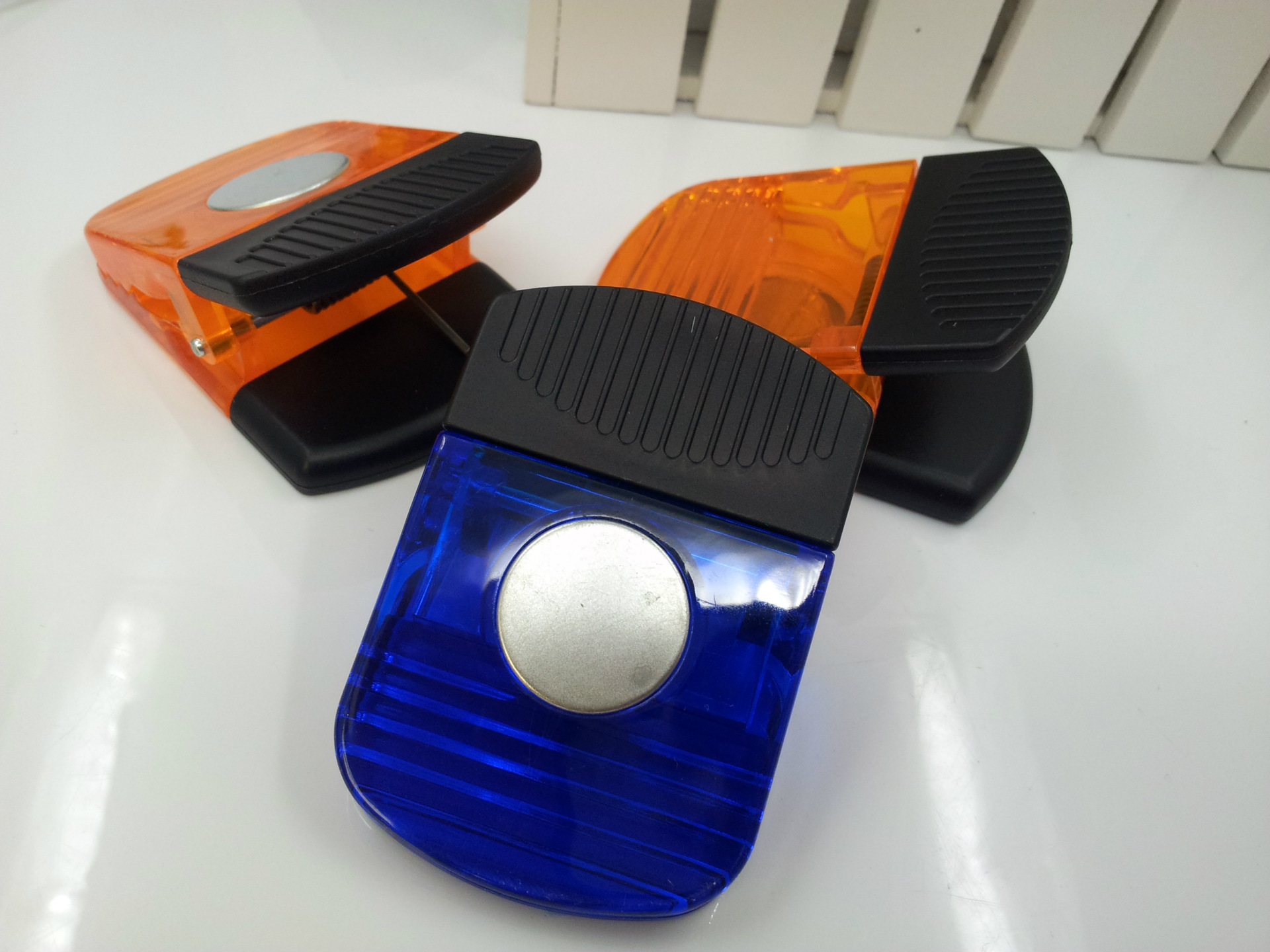 Plastic Clip 10