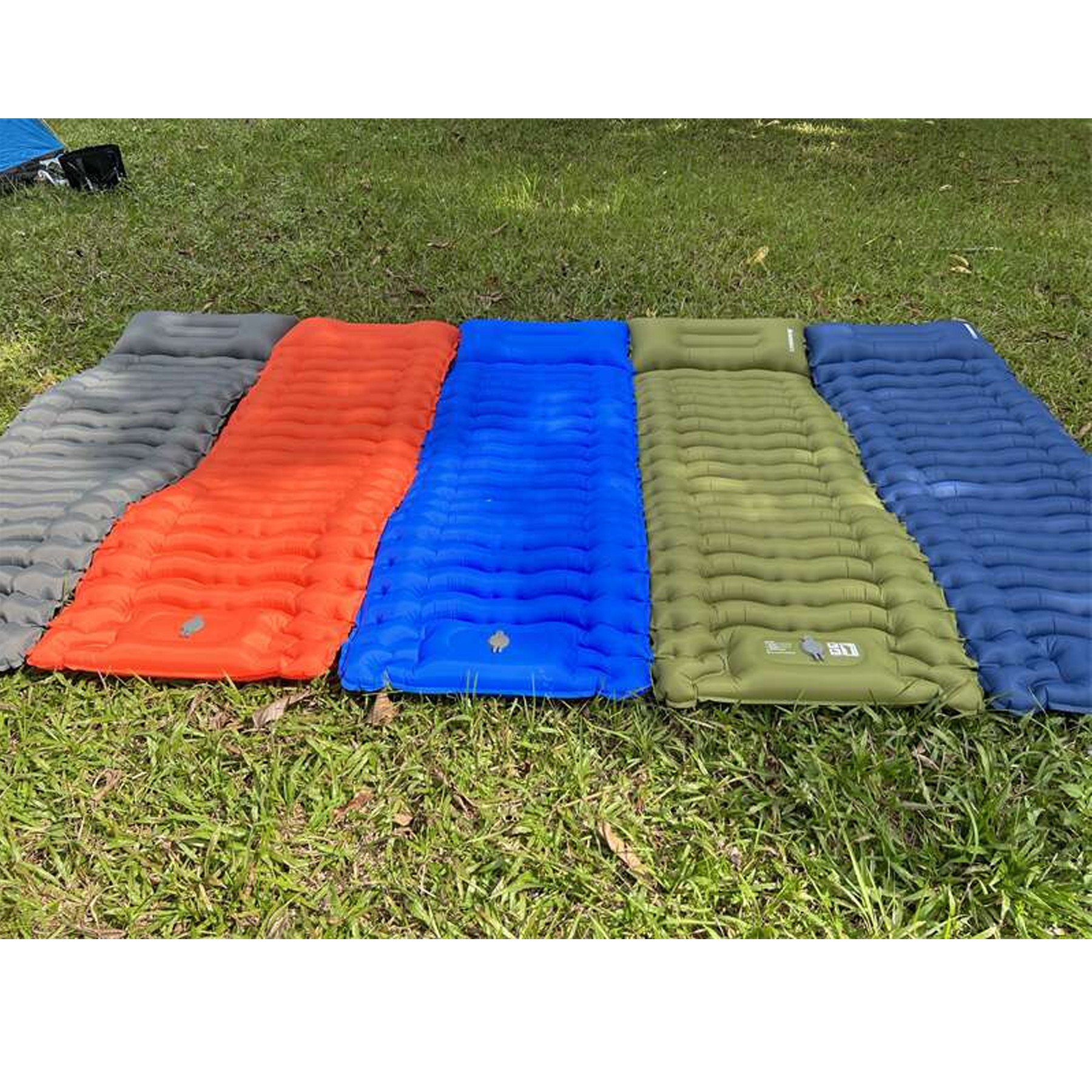 Inflatable Camping Sleeping Mat With Pillow Built 6