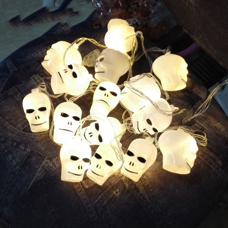 16 Pcs Halloween LED Zombie Skulls Light