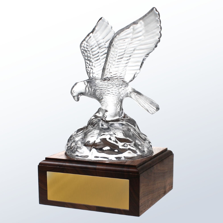 Soaring Eagle w/Wood Base Award
