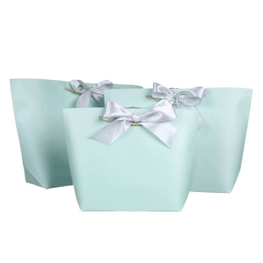 Ribbon gift box 5