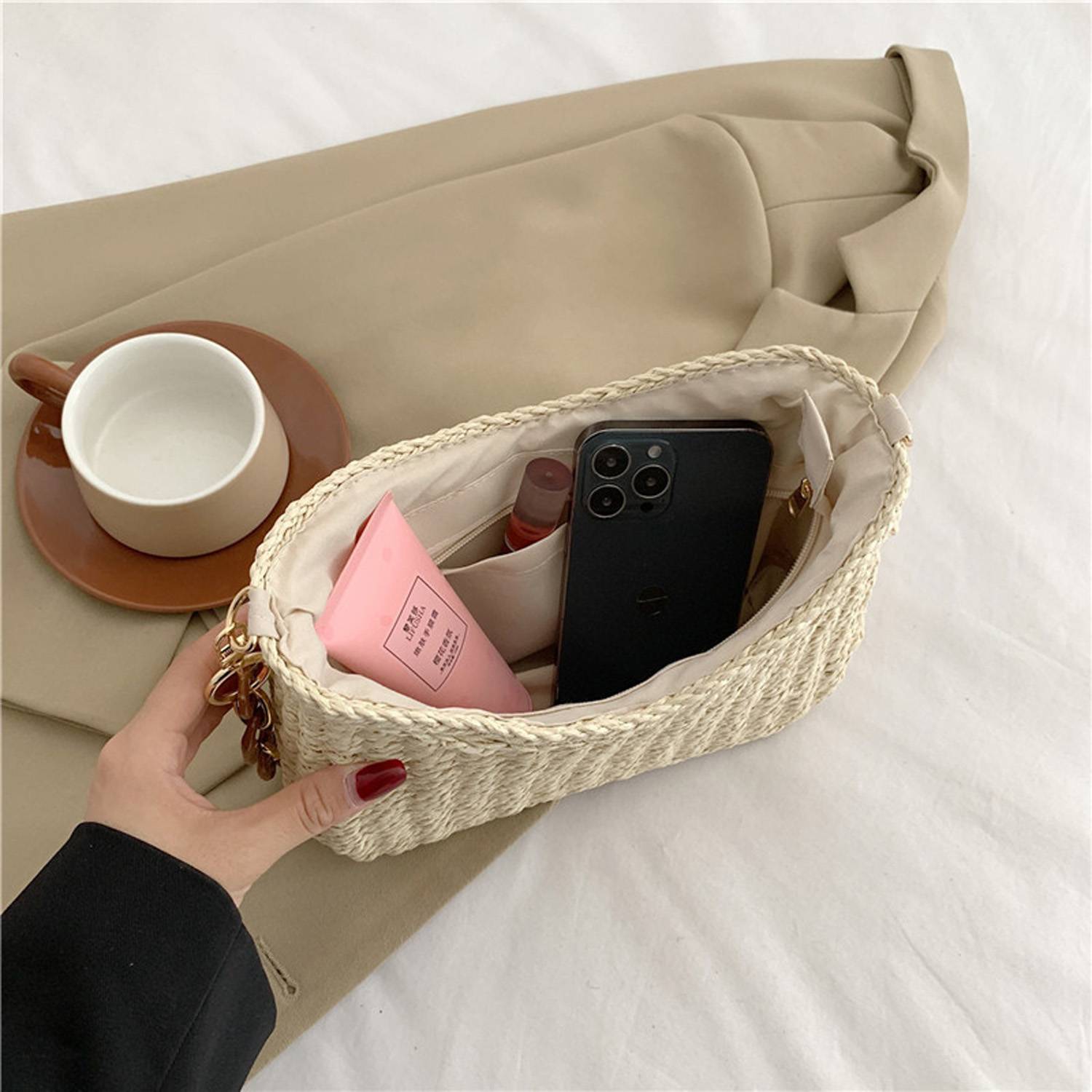 Straw Woven Shoulder Bag Handbag w/ Chain for Beach Travel 3