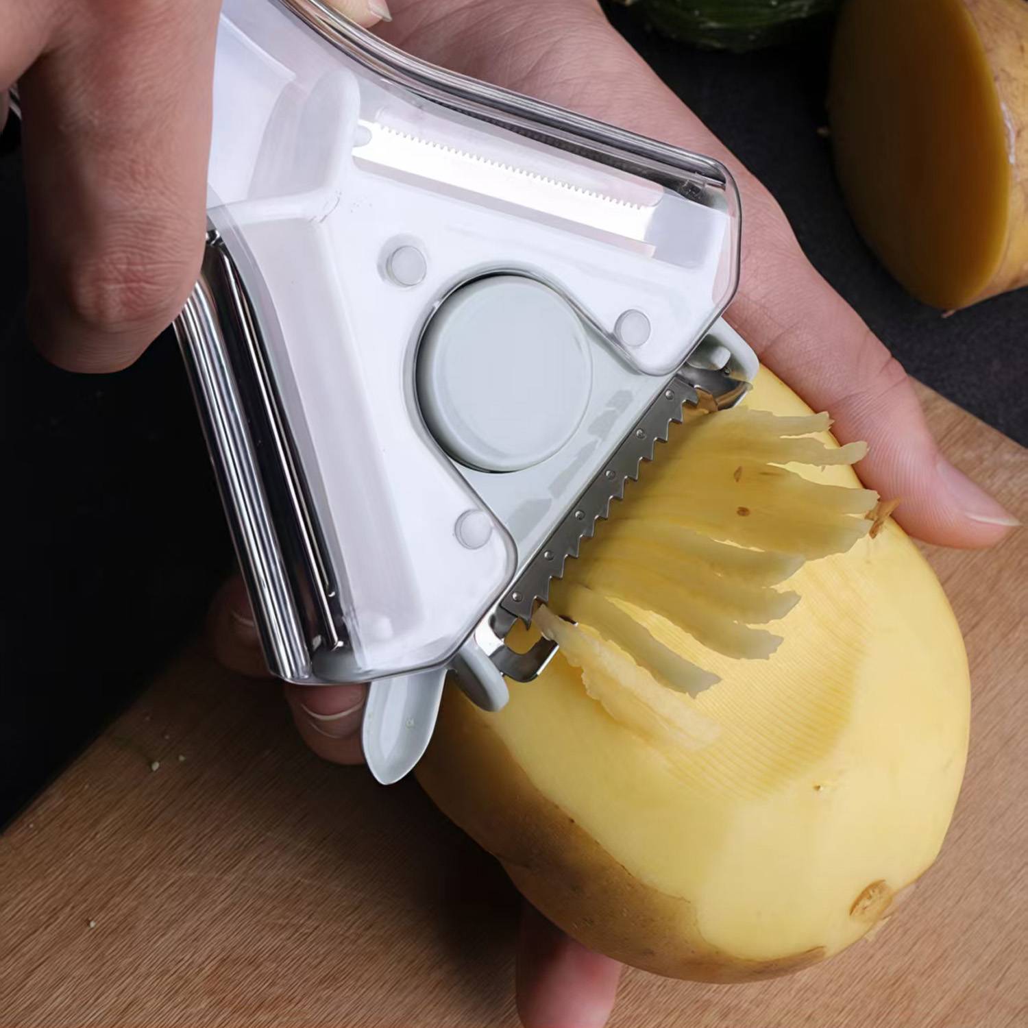 3 in 1 Peeler Slicer Shredder Kitchen Tool 8