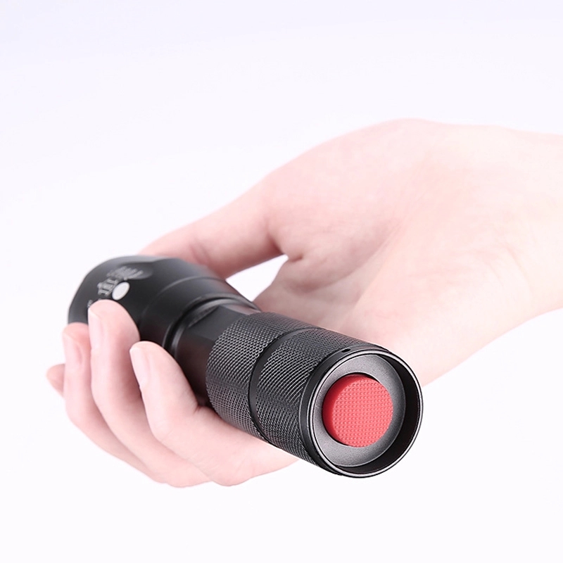 Custom Rechargeable Zoomable Flashlights 1
