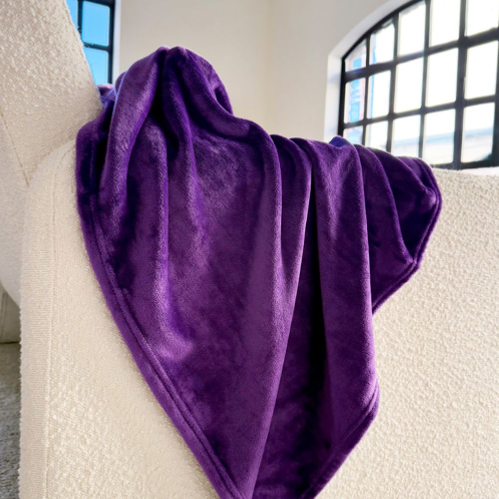 Velura Throw 8