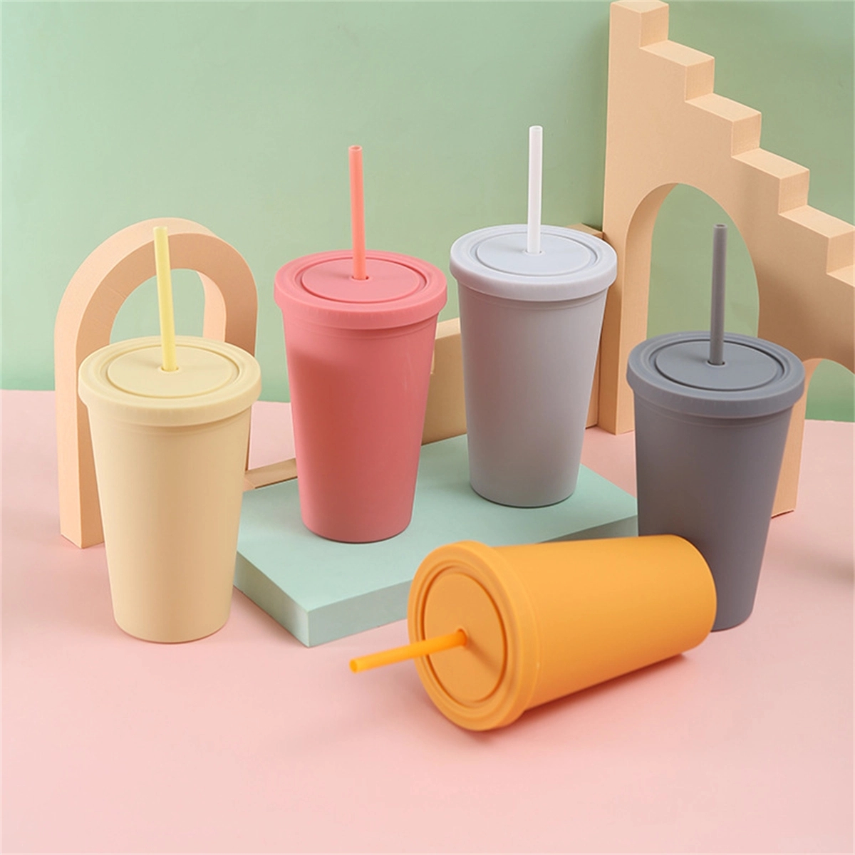 16Oz Colored Acrylic Cups With Lids And Straws 2