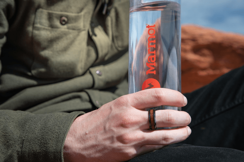 YUMA 25 oz. Clear Freedom Bottle with Guzzler Lid 33
