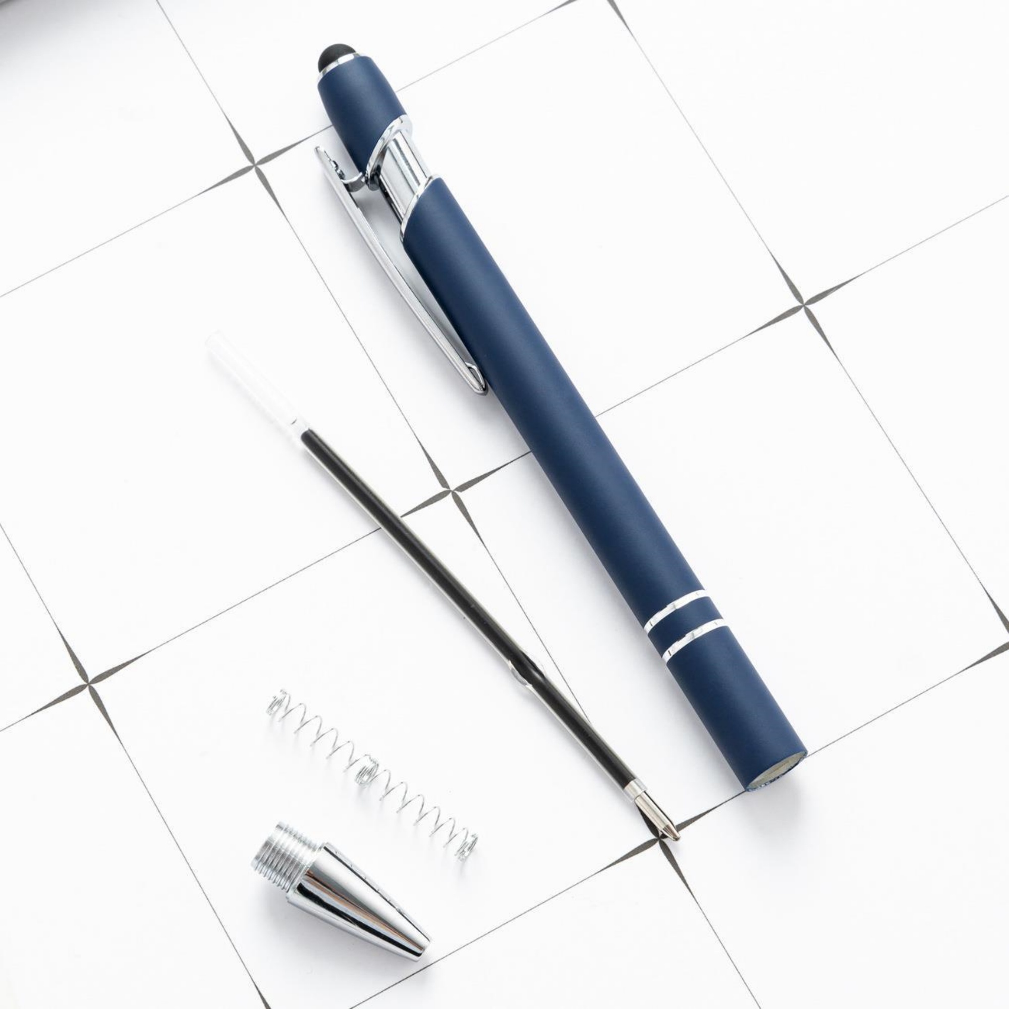 Press the ballpoint pen 2
