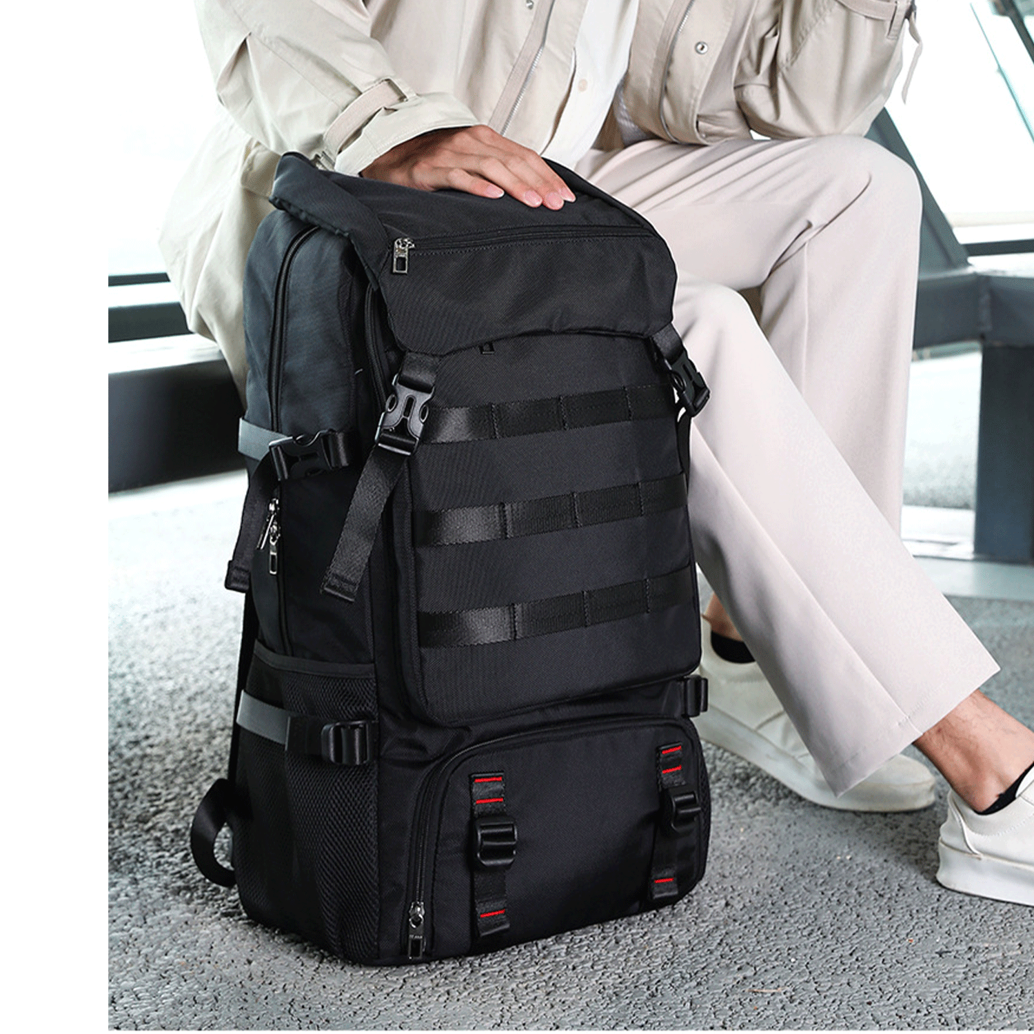outdoor short distance 80 liter large capacity Backpack 1