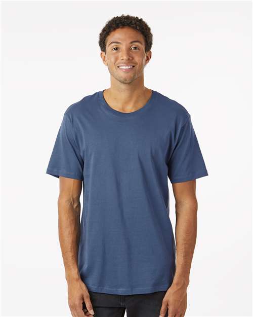 Unisex Classic T-Shirt - 200 32