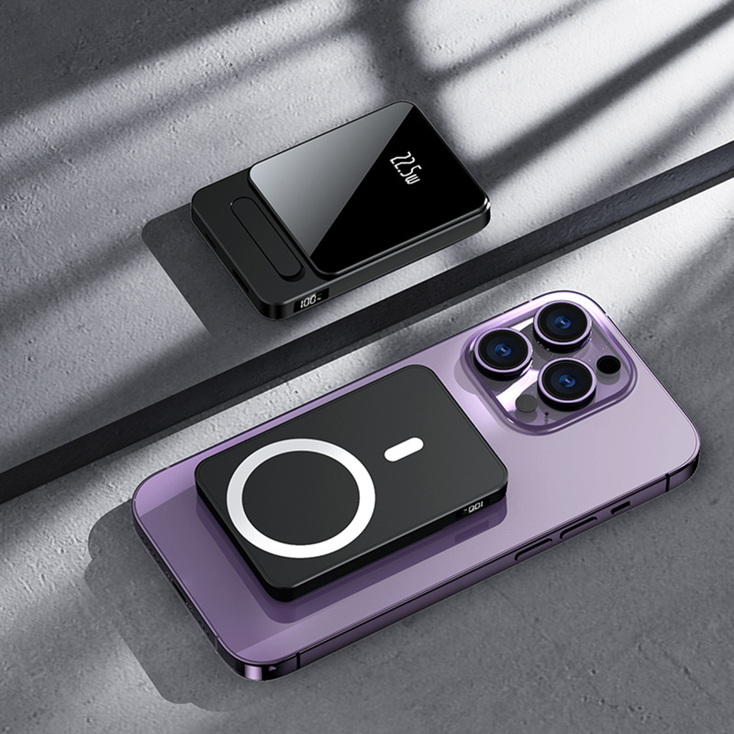 Wireless and Magnetic Power Bank 2