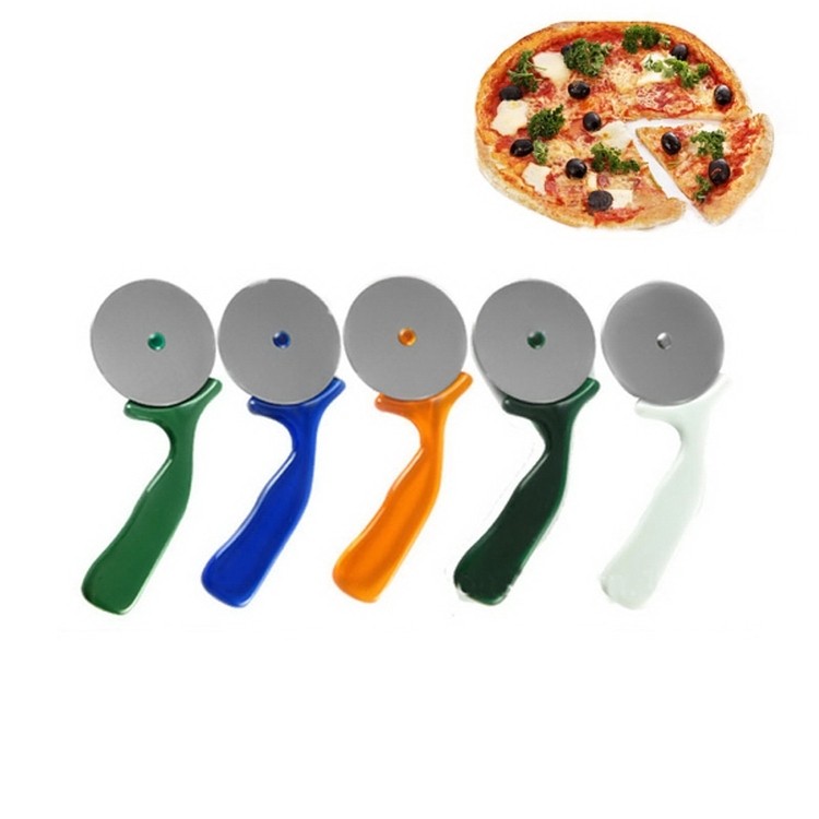 Stainless Steel Pizza Cutter 1