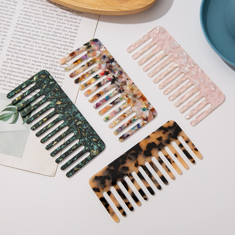 Tortoiseshell Comb 1