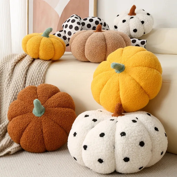 Thanksgiving Pumpkin Pillow 4