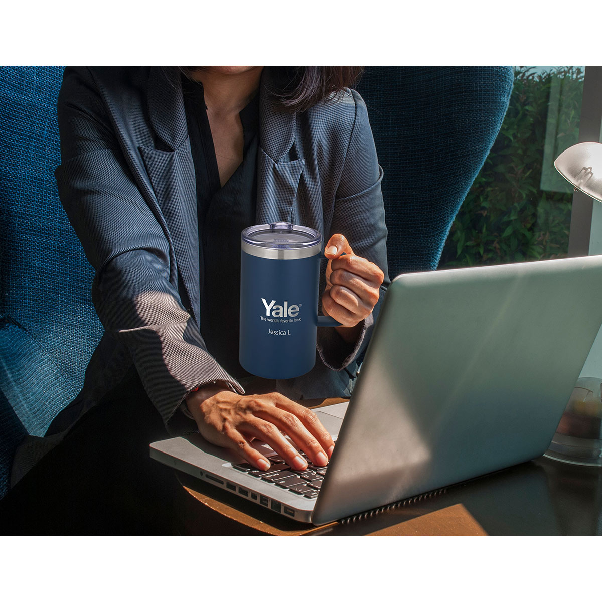 18 oz Urban Peak® Elevate Vacuum Camp Mug 1