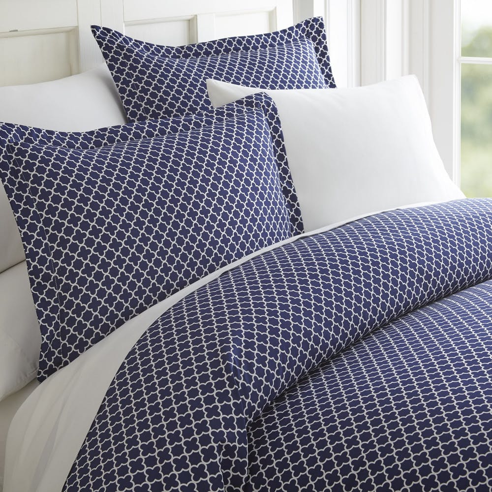 Duvet Cover Sets - Navy Quatrefoil Pattern King 3 Piece 1