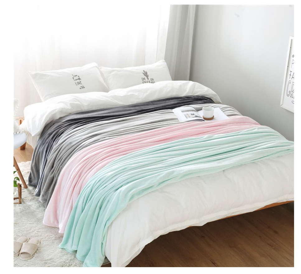 Flannel Fleece Microfiber Throw Blanket 3