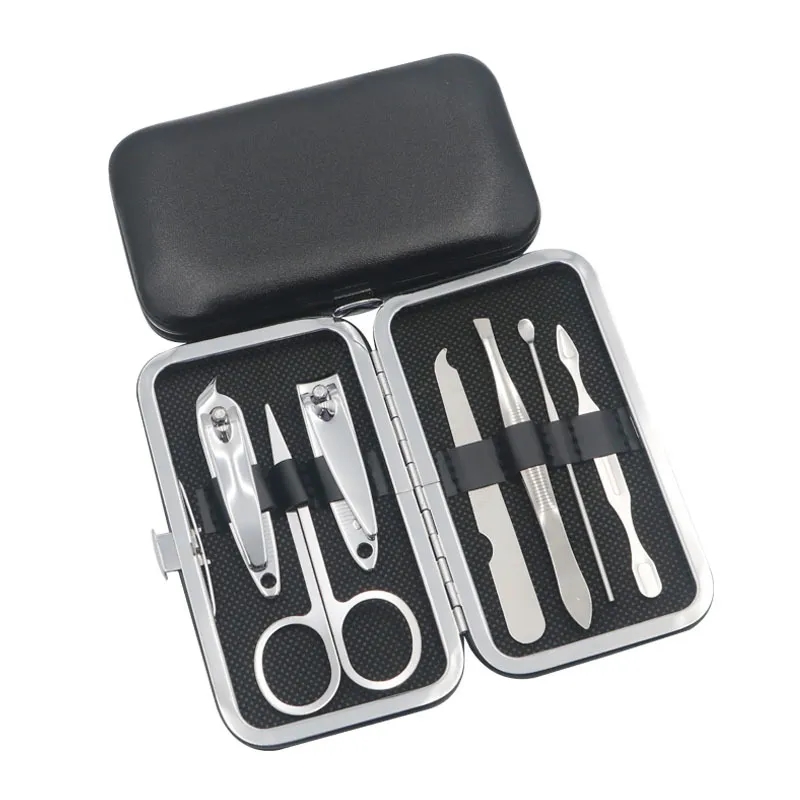 Sturdy Stainless Steel Nail Clipper Set With Case 1