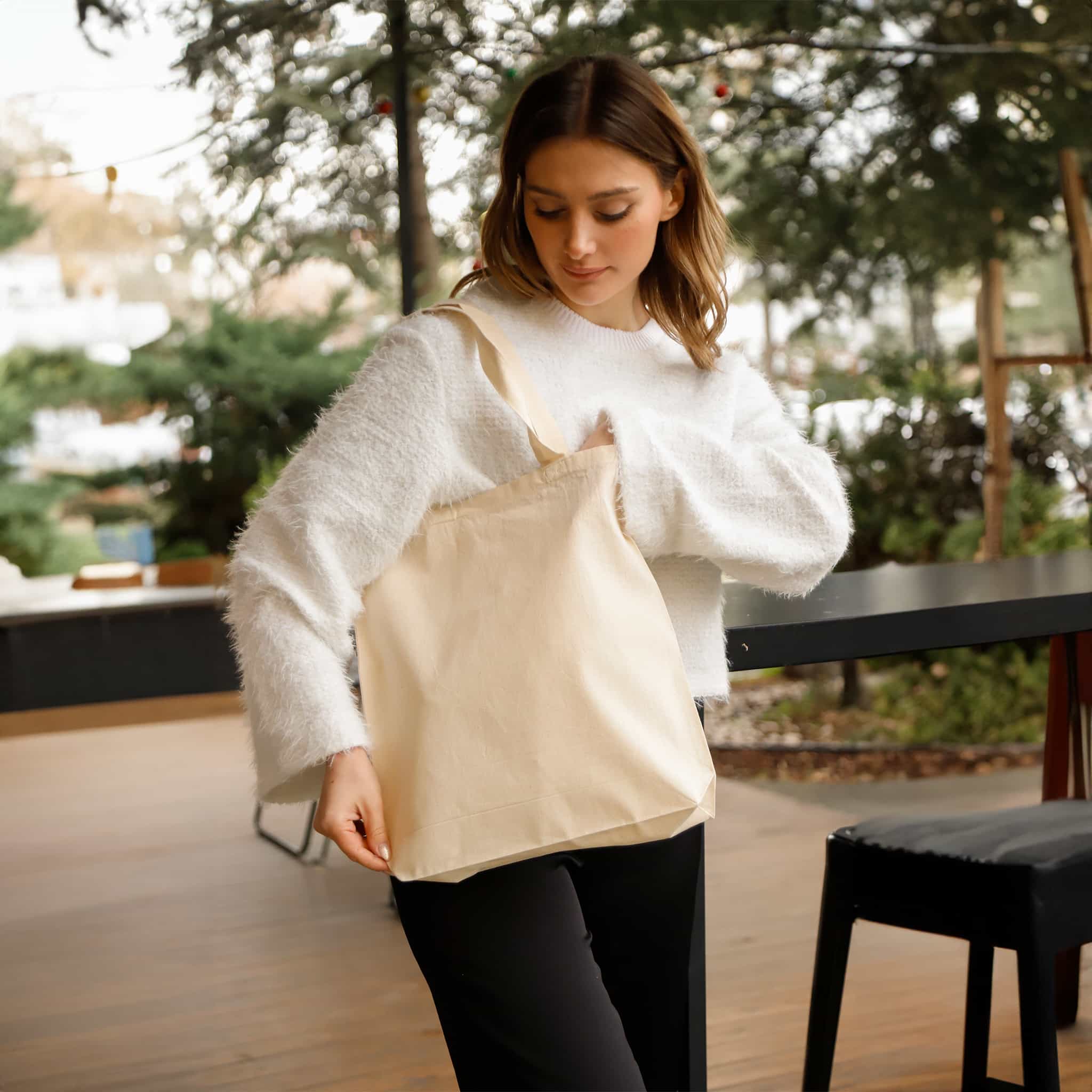 Easy-Carry Cotton Tote Bag 3