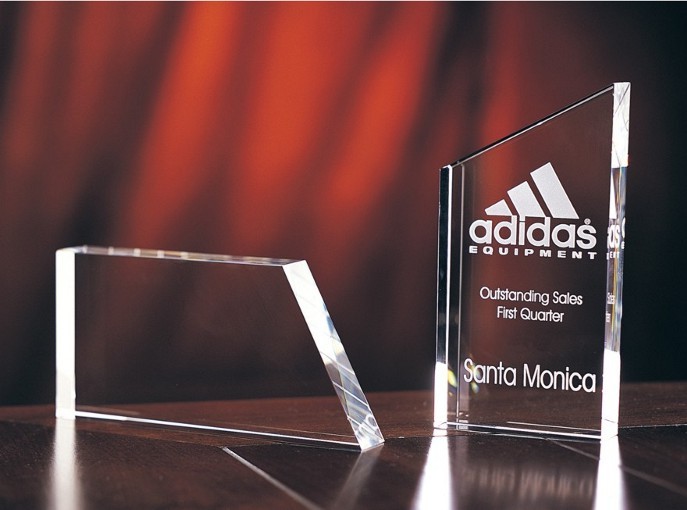 Designer Crystal Metropolitan Award 2