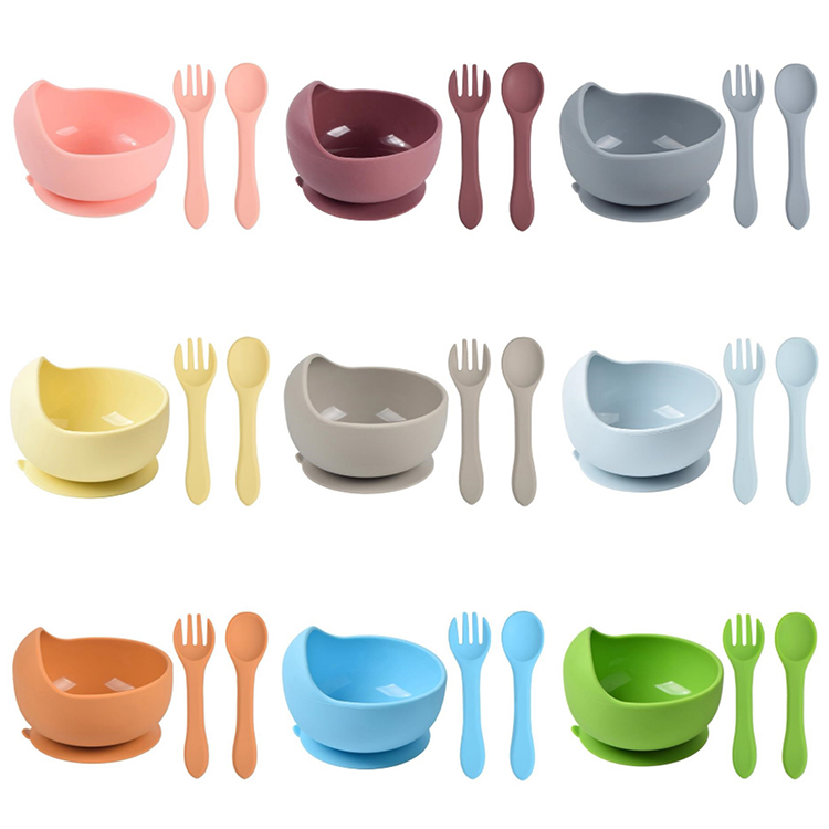 Silicone Suction Bowls for Baby with Spoon and Fork 1