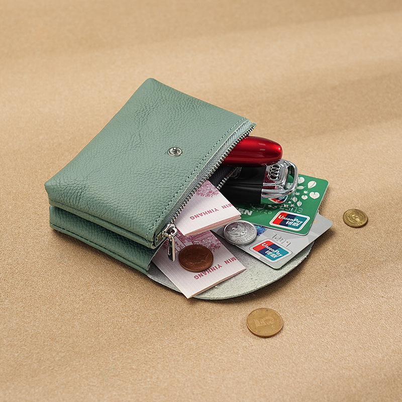A Small Cowhide Wallet 18