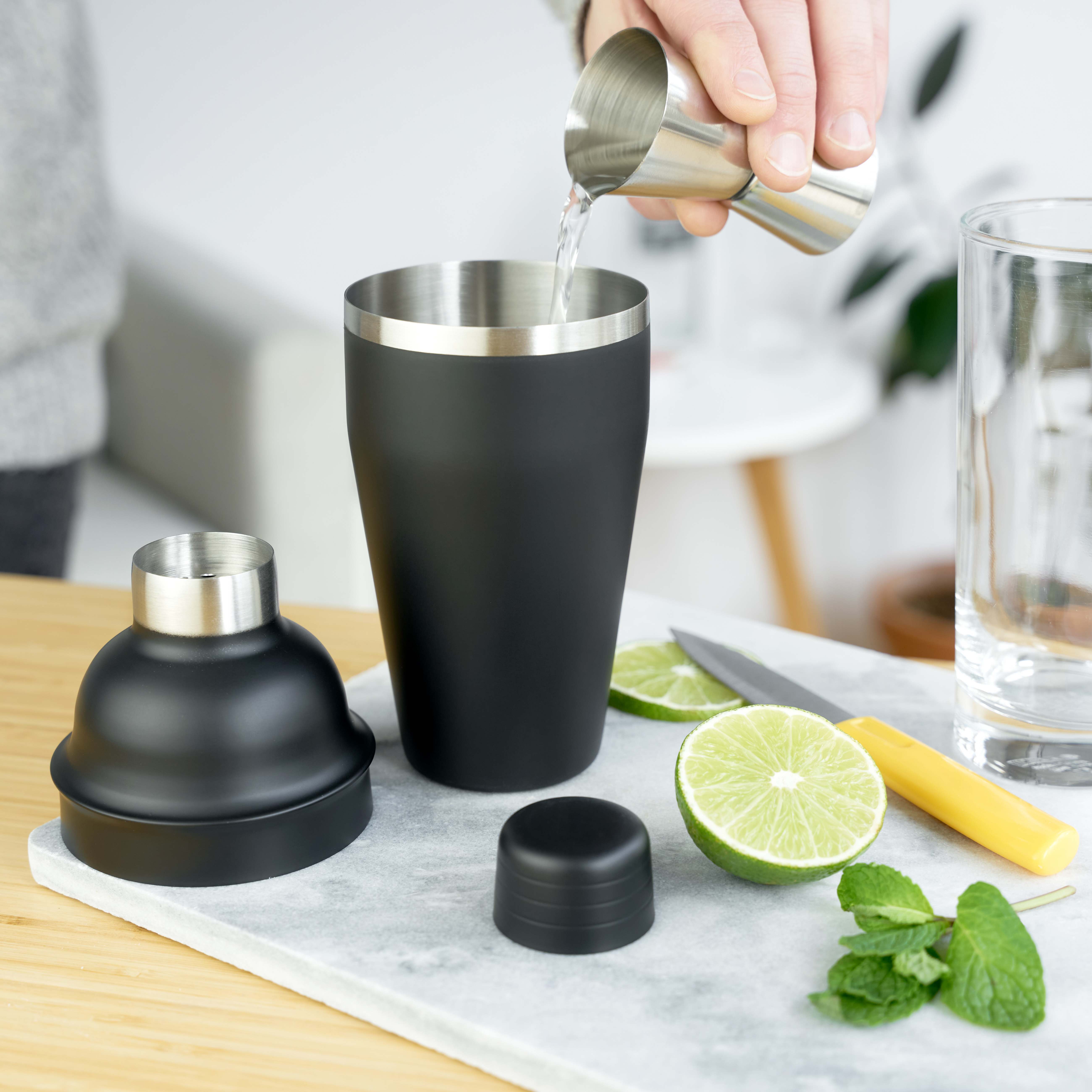True® Ash 18oz Cocktail Shaker 6