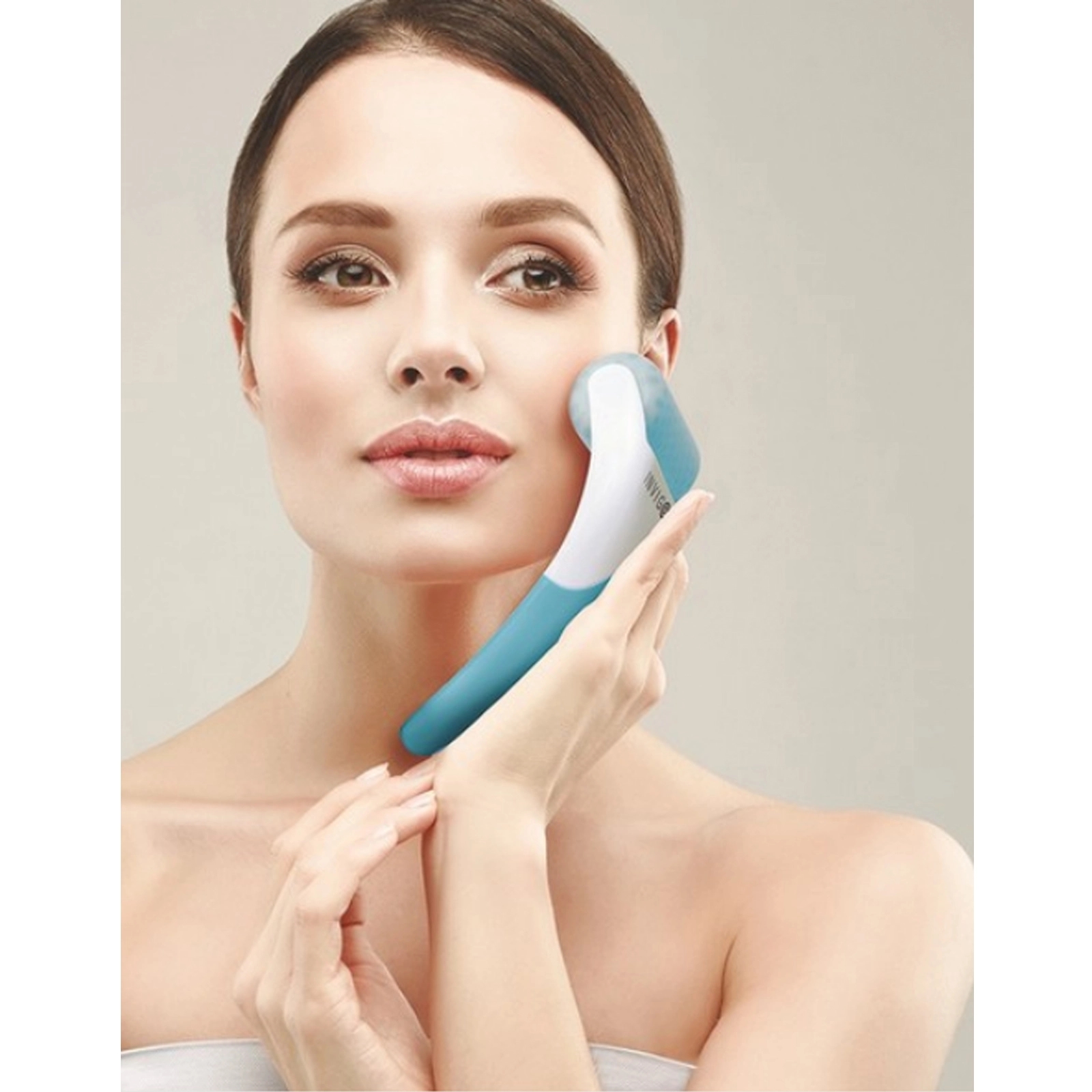 Soothing Massage Ice Roller 2