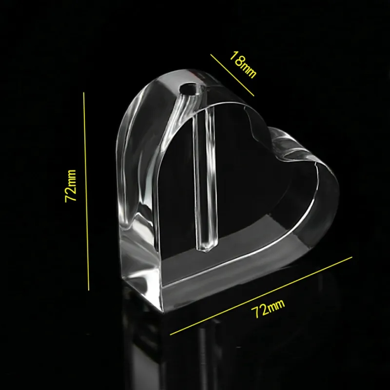 Acrylic Heart Shape Bud Vase 2