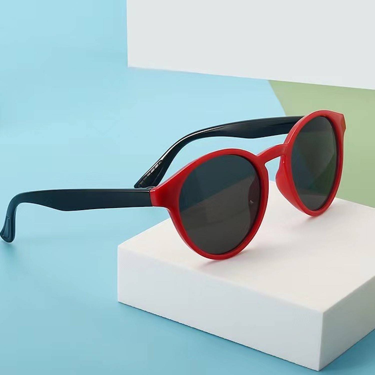 Classic Kid Sunglasses 3