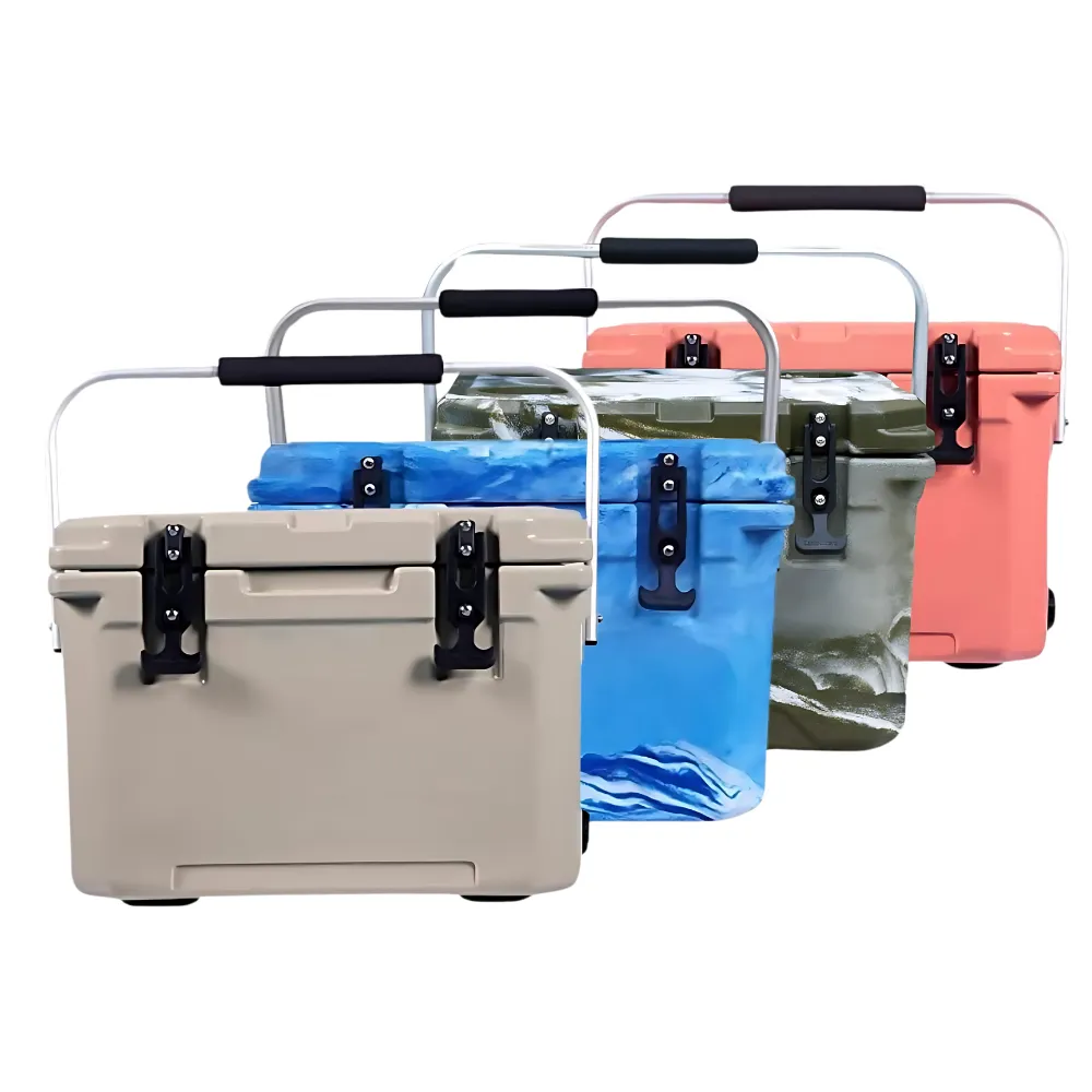 20L Premium Ice Chest with 4 Molded-in Cup Holders 4