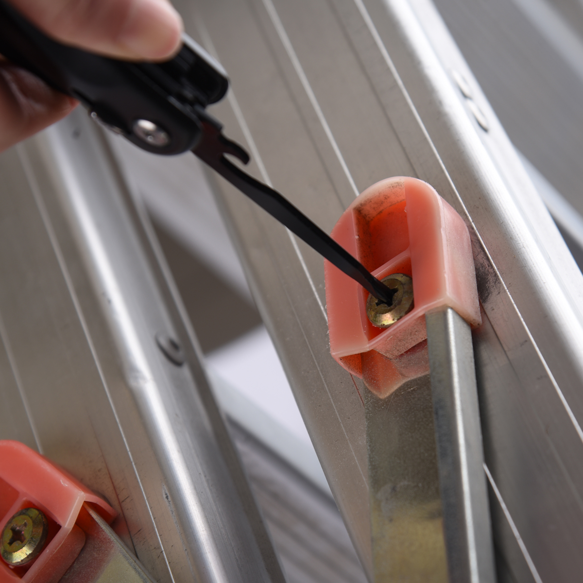 Yukon 12-In-1 Hammer Multi-Tool With Nylon Carrying Case 6