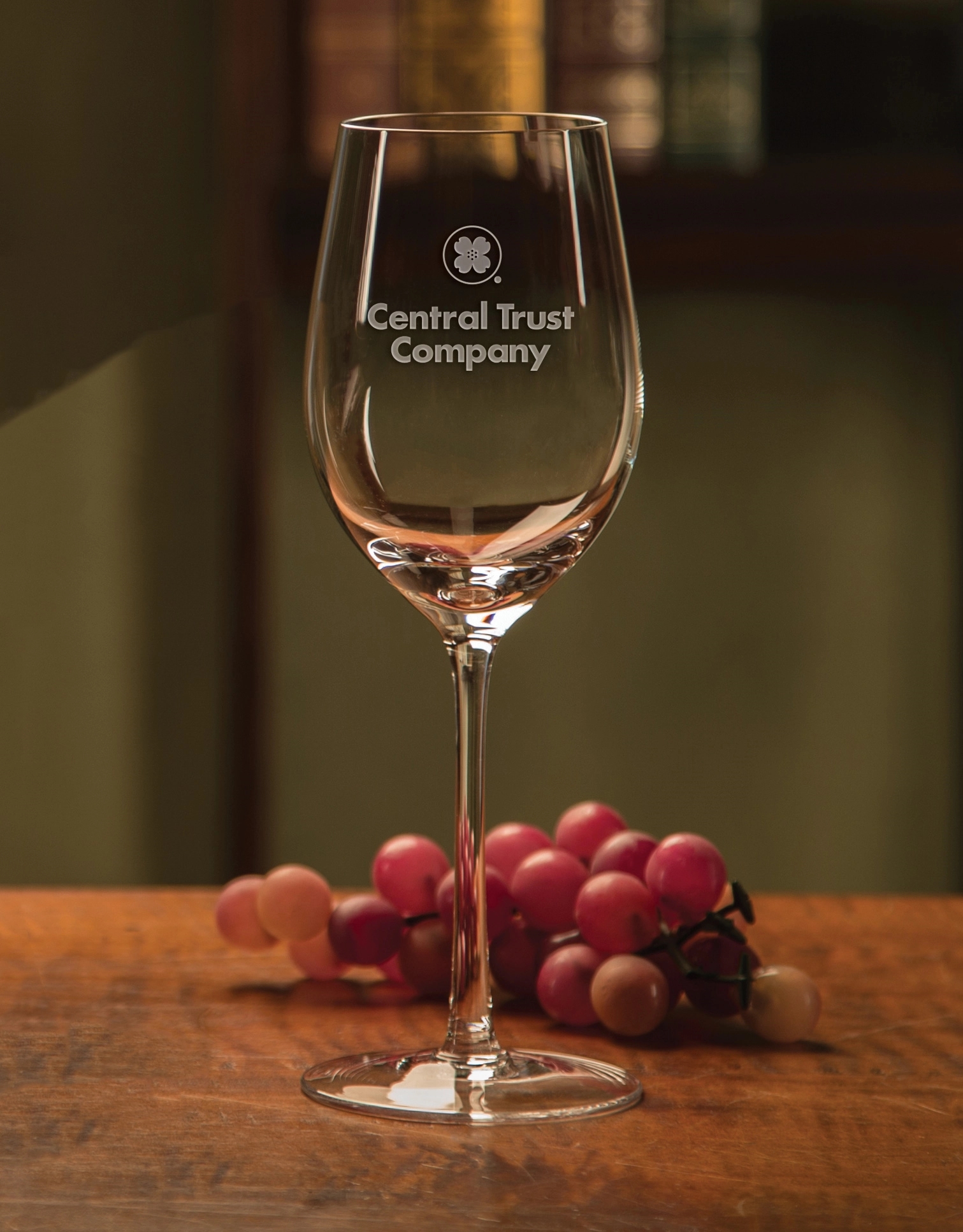 Reserve White Wine 4